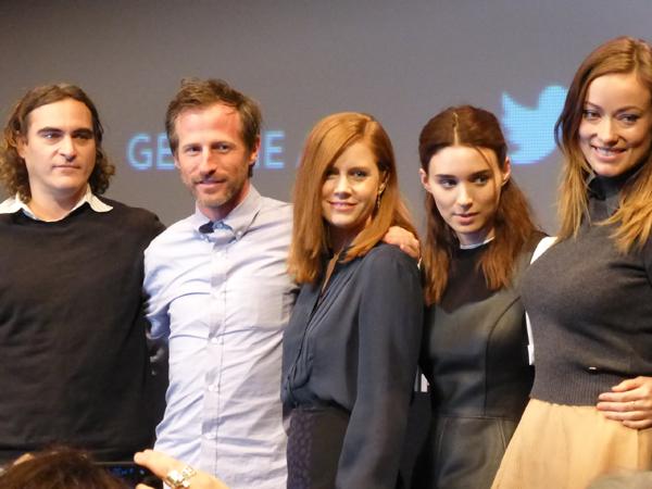 From left, Joaquin Phoenix, Spike Jonze, Amy Adams, Rooney Mara and Olivia Wilde. Photo by aphrodite-in-nyc