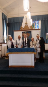 Five b'nai mitzvah stand on the bima at Fort Belvoir Jewish Congregation on Saturday. Photo courtesy of Fort Belvoir Jewish Congregation