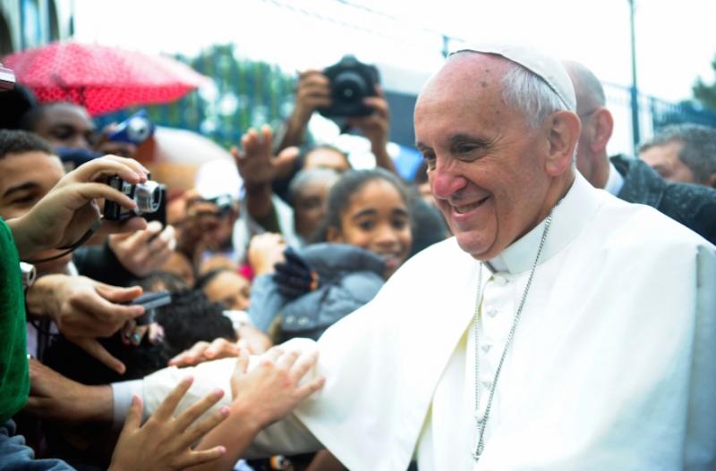 Pope Francis visiting Varginha, Brazil in late July, 2013. (Wikimedia Commons)