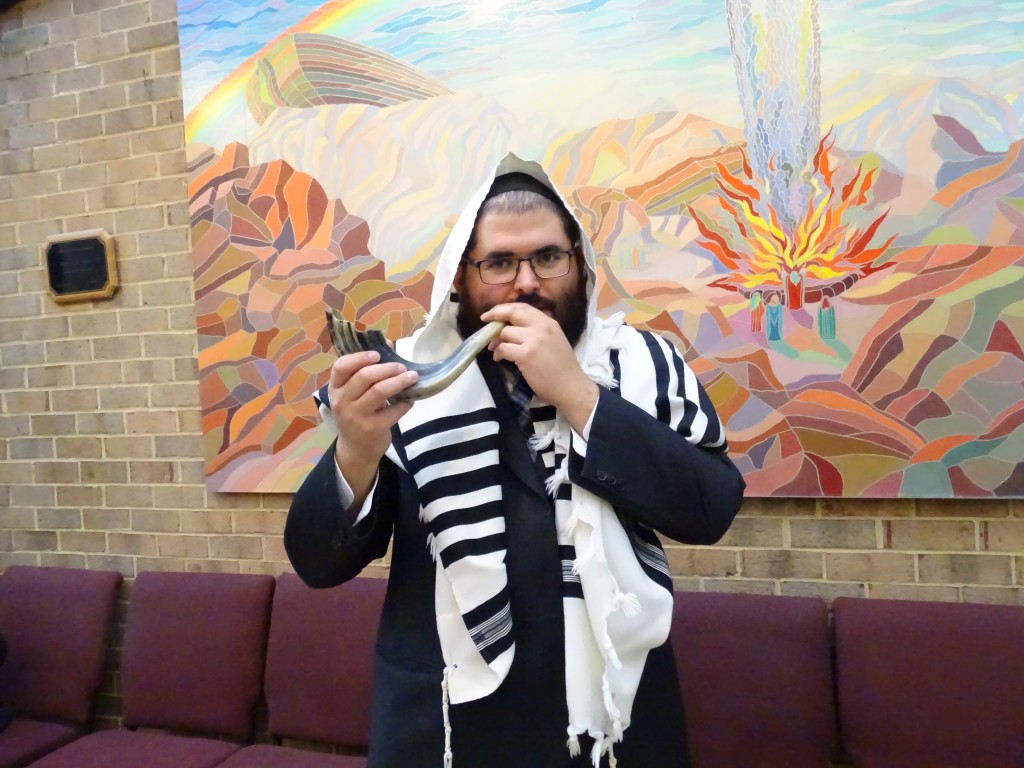 Rabbi Jacob Greiniman makes sure those who are unable to get to synagogue during Rosh Hashanah are able to hear the sounds of the shofar.  Photo by Suzanne Pollak