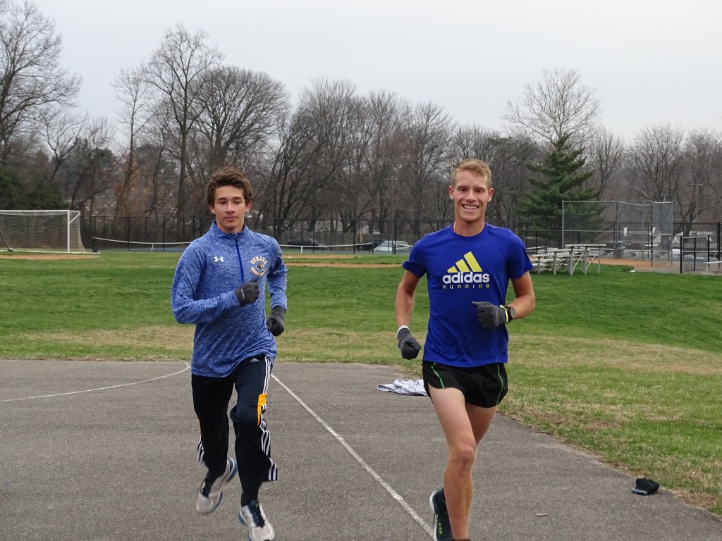 Reuben, right, and Eli Winston, members of the Charles E. Smith Jewish Day School cross-country team, will be running Jan. 24 in the Friendship Circle’s marathon in Miami. Photo by Suzanne Pollak 