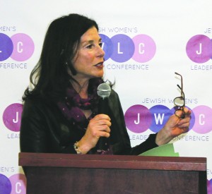 Loribeth Weinstein, CEO of Jewish Women International, addresses more than 125 students at the Jewish Women’s Leadership Conference at the University of Maryland Hillel. Photo by Justin Katz