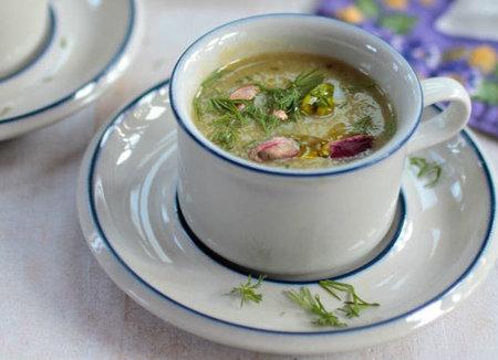 Vegan asparagus soup can be a first course for Passover meals. Photo by Liz Rueven 